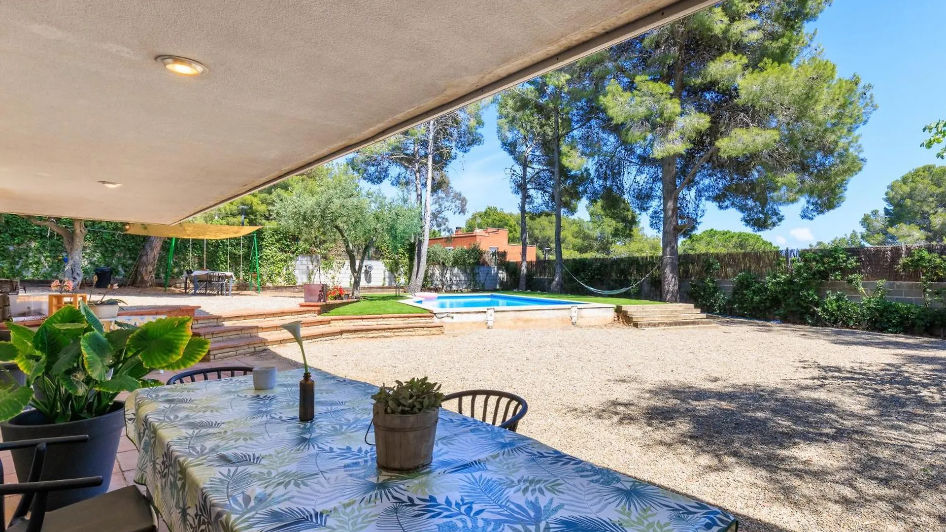 Chez Adela Apartment Almoster