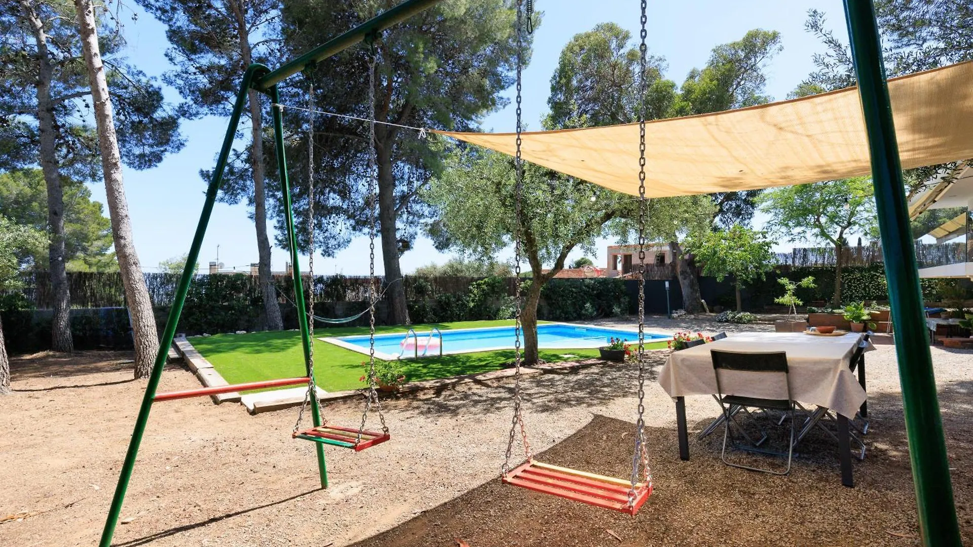 Chez Adela Apartment Almoster Spain